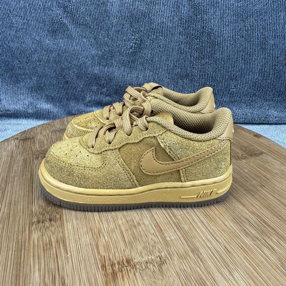 Nike Boys Air Force 1 LV8 Size 7C Shoes Brown Wheat Casual Comfort Sneakers - Picture 3 of 9